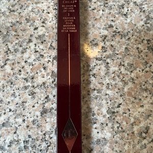 Charlotte Tilbury Lip Cheat—Pink Venus NWT